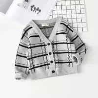 

Kid's clothing jacket long-sleeved V-neck warm checkered pattern sweater boy cardigan jacket