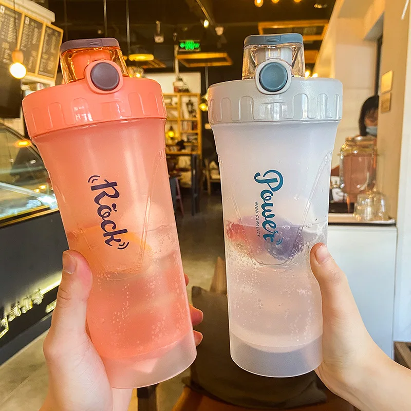 

700ml Bounce Cover Plastic Water Cup Ins Korean Style Large Capacity Outdoor Sports Portable Direct Drink Shake Cup Student Cup
