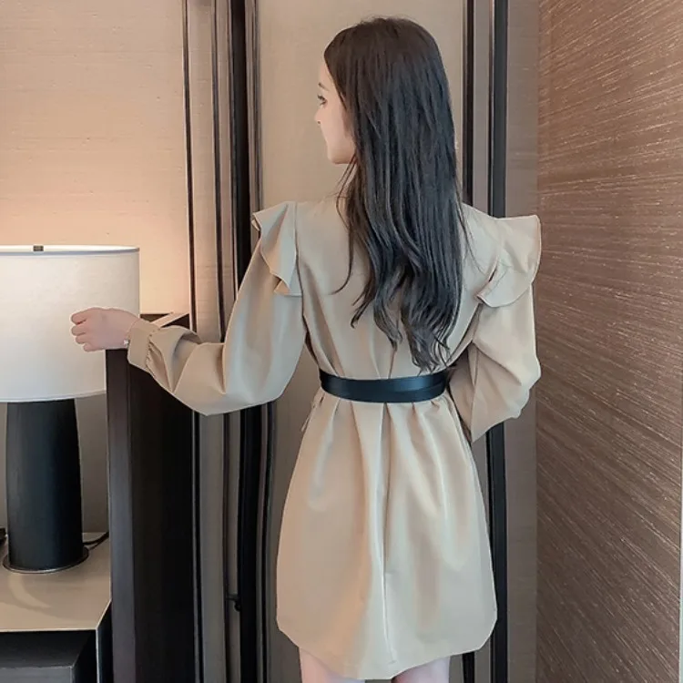 

Early Autumn New Dress 2021 Retro Double Breasted Flying Sleeves Temperament Belt Lapel Long Sleeve Skirt