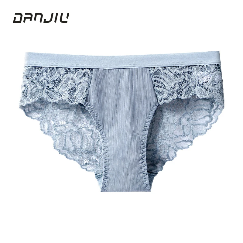 

Sexy Cotton Lace Transparent Women Panties Low Waist Floral Hollow Luxurious Briefs Seamless Underwear Breathable Lingerie