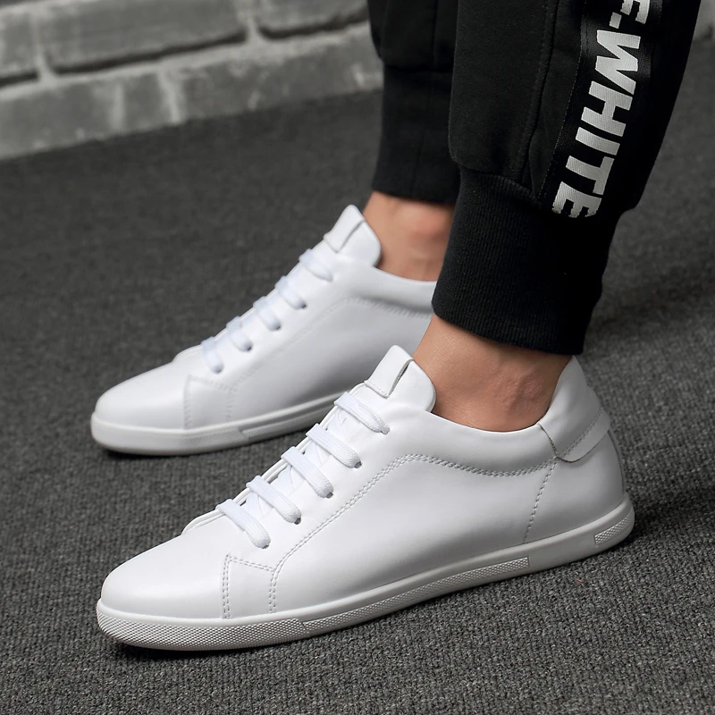 

Real Leather Breathable Flats Loafers Travel Simple White Sneakers New Fashion Handmade Spring AutumnMen Casual Shoes