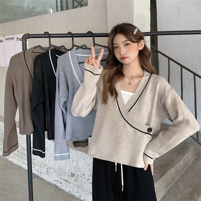 

Новинка Осень/Зима 2021, Модный трикотажный кардиган джокер с V-образным вырезом и длинным рукавом, блузка для женщин