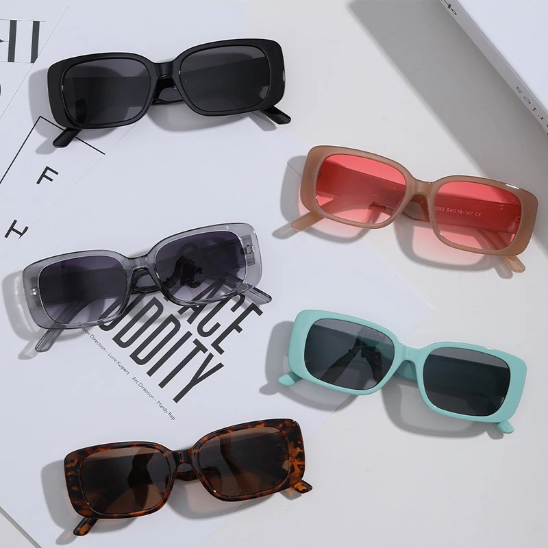 

New Fashion Vintage Black Leopard Gradient Sunglasses For Women Luxury Brand Small Square Sun Glasses Female Elegant Eyewear