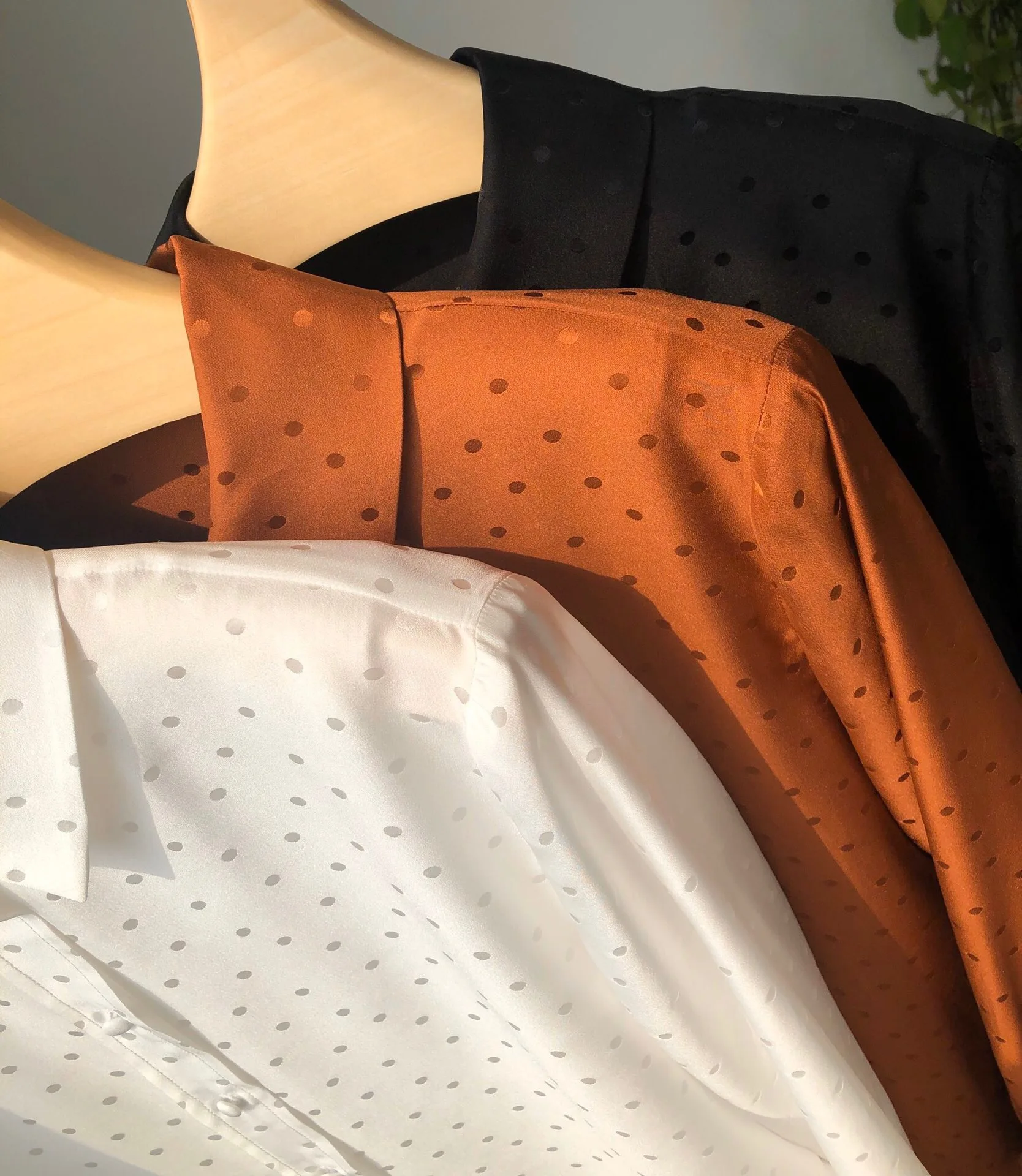 

French Style Dot Pattern Women Silk Blouse