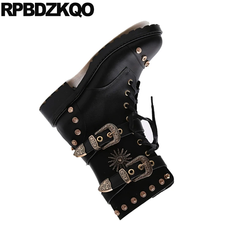 Ботильоны серьги-гвоздики на молнии с заклепками в байкерском стиле зимняя обувь