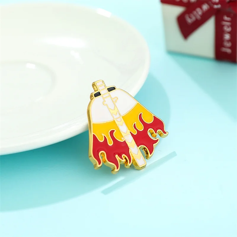 Мужская крутая личность Demon Slayer брошь &quotФакел&quot аксессуары куртка рюкзак значок