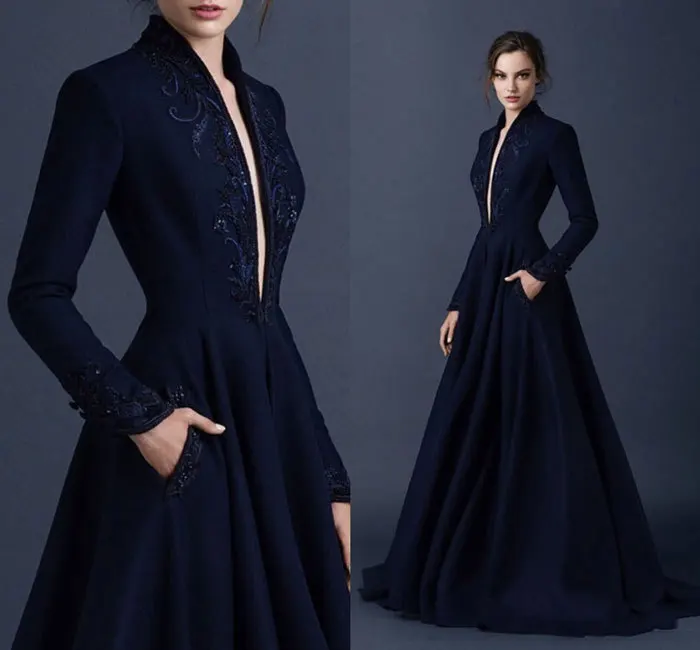 

2018 Brand Navy Blue Long Sleeves For Winter Deep V-neck Floor Length Long Embroidery Evening gown mother of the bride dresses