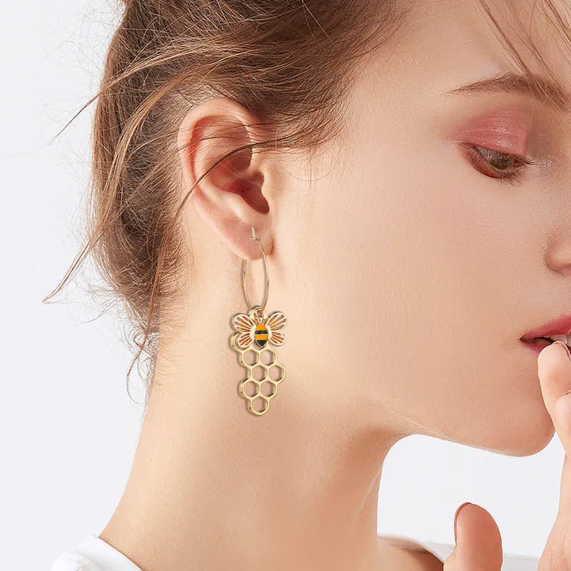 Лидер продаж 1 пара милых миниатюрных серег в виде пчелы ювелирные изделия