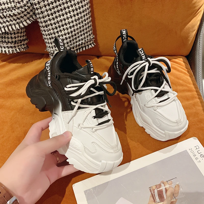 Женские массивные кроссовки мягкая Вулканизированная подошва повседневная