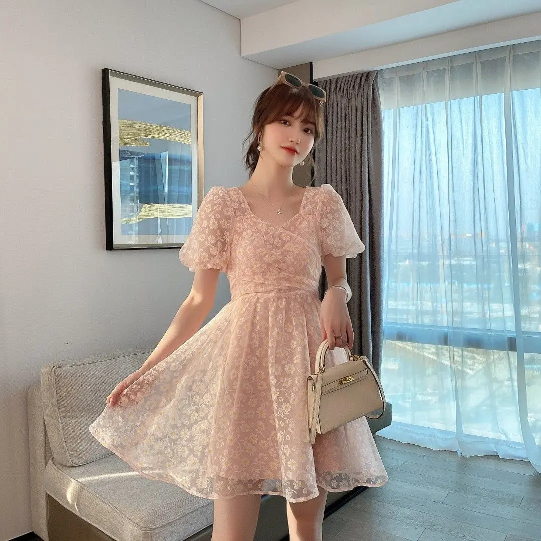 

Little Daisy Flower Dress 2021 New Popular Super Fairy Slim Summer Puff Sleeve Mid-length Sweet Skirt