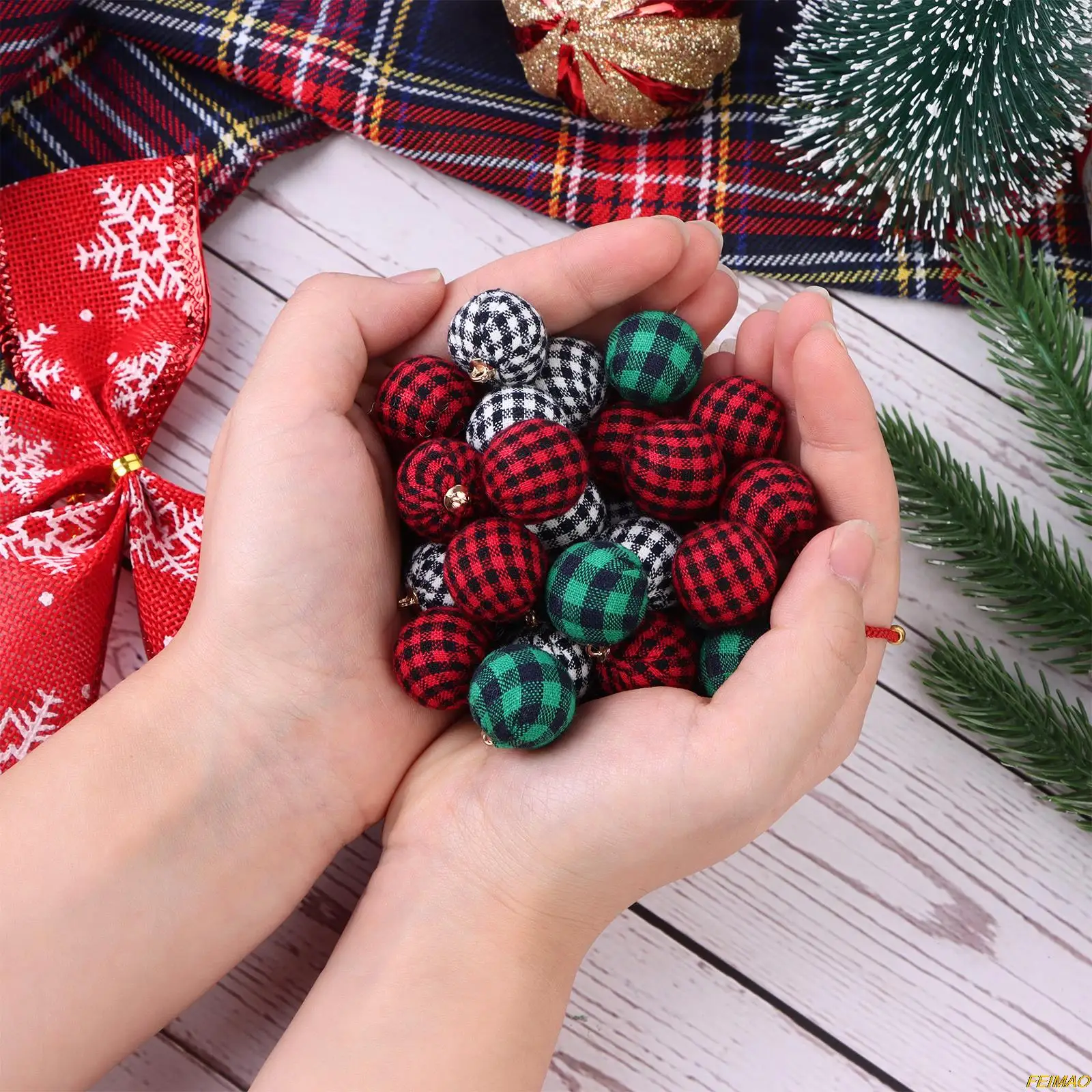 

45 шт. рождественские шарики в клетку буйвола со снежинкой, украшения для рождественской елки, подвесной шар, праздничное украшение для дома,...