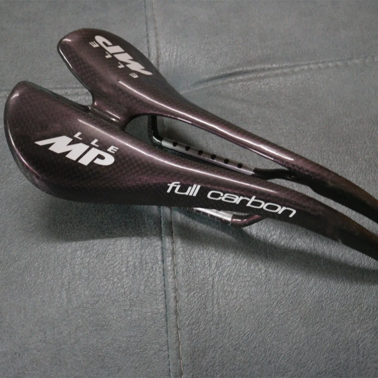 

Full Carbon Fiber Bicycle Saddle Road MTB Bike Carbon Saddle Seat glossy bike cushion 265*130mm cycling parts