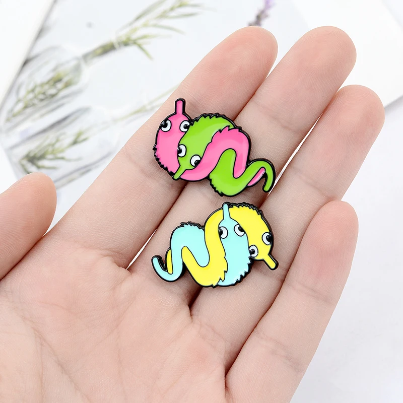 Мультяшная эмалированная брошь в форме гусеницы красочные милые животные