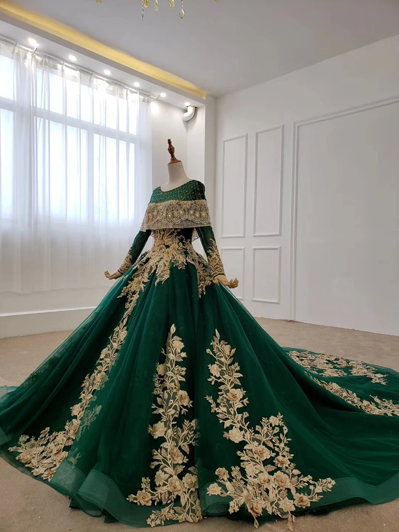 Dark Green Long Evening Dresses Gold Lace Appliques Bead Crystal Dubai Arabic Evening Dress Plus Size Puffy Vestido Longo Festa