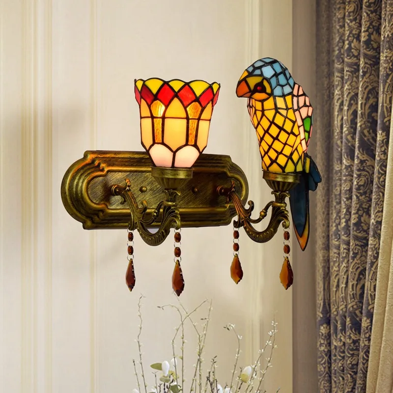 

European-Style Vintage Yellow Parrot Bedroom Bedside Wall Lamp Colorful Glass Vintage Pastoral Crystal Wall Lamp