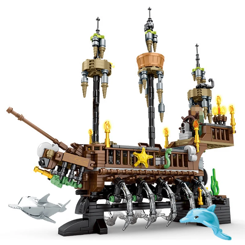 

701Pcs Pirates Ghost Ship Building Blocks Creator Movie Boat Bricks With fIgures Educational Toys For Children Kids