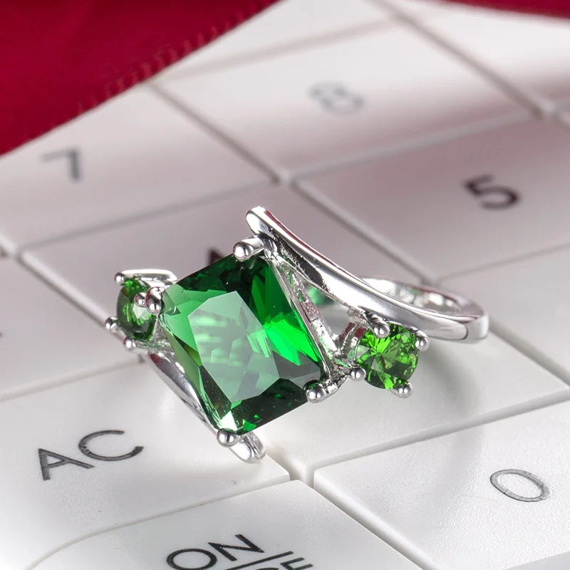 Фото Новинка Luckyshine, популярные в Европе Великолепные блестящие большие зеленые Квадратные Кольца с фианитами, Модные кольца для свадебной вечер... №2