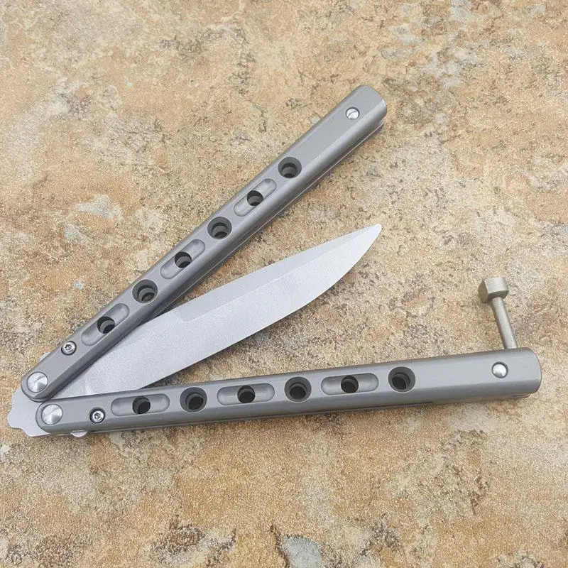 Тренировочный нож-бабочка BM62 D2 лезвие титановая ручка Jilt не острый Кемпинг Охота