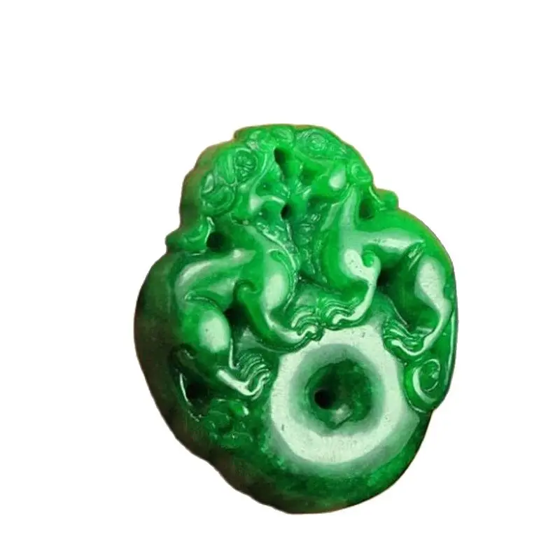 Натуральный нефритовый сушеный зеленый ручной резной кулон brave | Дом и сад
