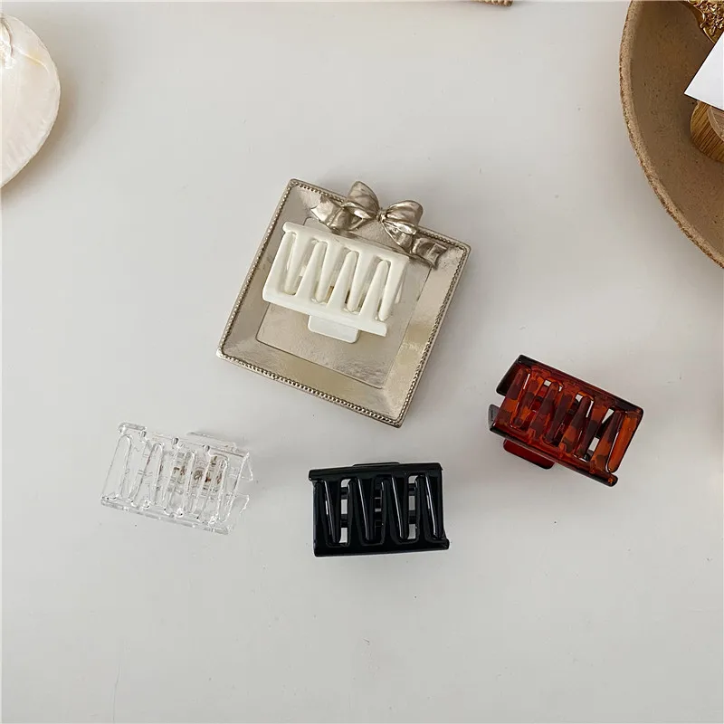 

Элегантная простая маленькая квадратная заколка для волос в Корейском стиле ретро женский головной убор заколка с акулой