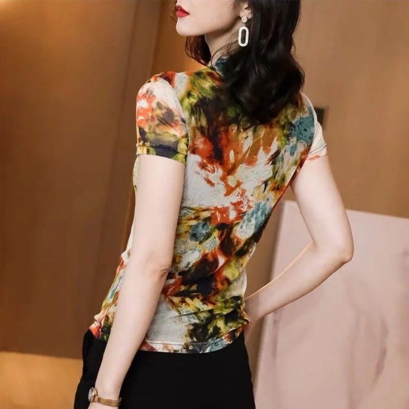 

Lace bottoming shirt women short-sleeved 2021 summer new t-shirt round neck printing large size temperament top