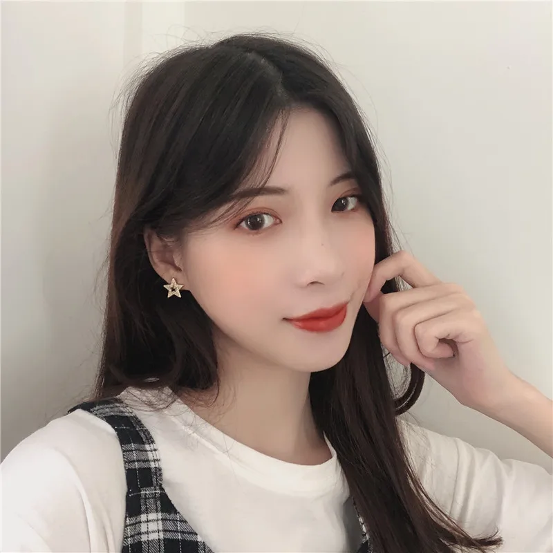 Fashion temperament contracted colorful hollow-out five-pointed star earring character joker earrings sell like hot cakes