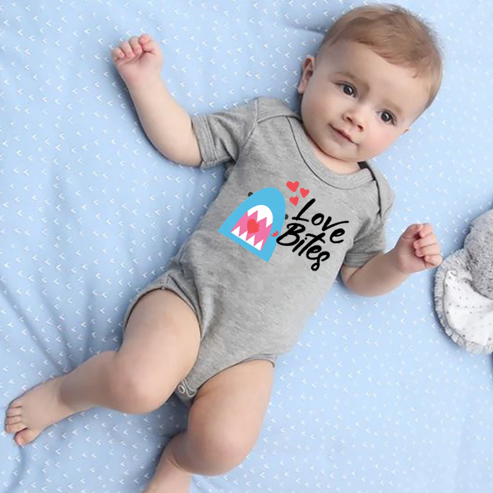 

Love Bites Newborn Baby Boy Bodysuit Toddler Baby Infant Clothes Ropa Fashion Casual Short Sleeve Romper Holiday Best Present