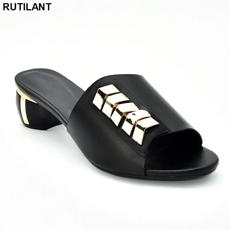 Новое поступление Дизайнерская обувь Роскошные женские свадебные туфли в