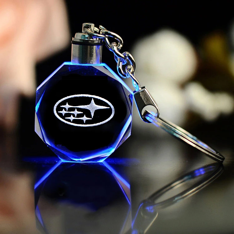 Креативный металлический брелок для ключей со стеклом и подсветкой стайлинга