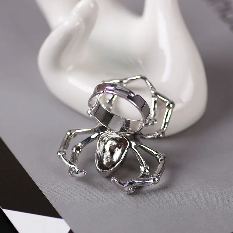 Кольцо с пауком для мужчин и женщин регулируемое в готическом стиле имитация