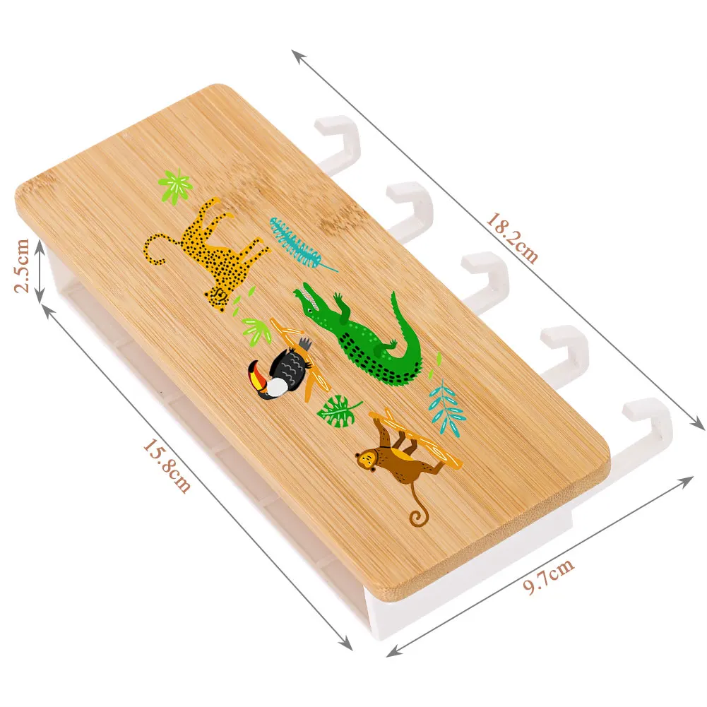 

Sturdy Wooden Storage Rack Wall-Mounted Key Hook Cartoon Animal Print Black White 5 Hooks Home Dormitory Hangers Wall-Hung Type