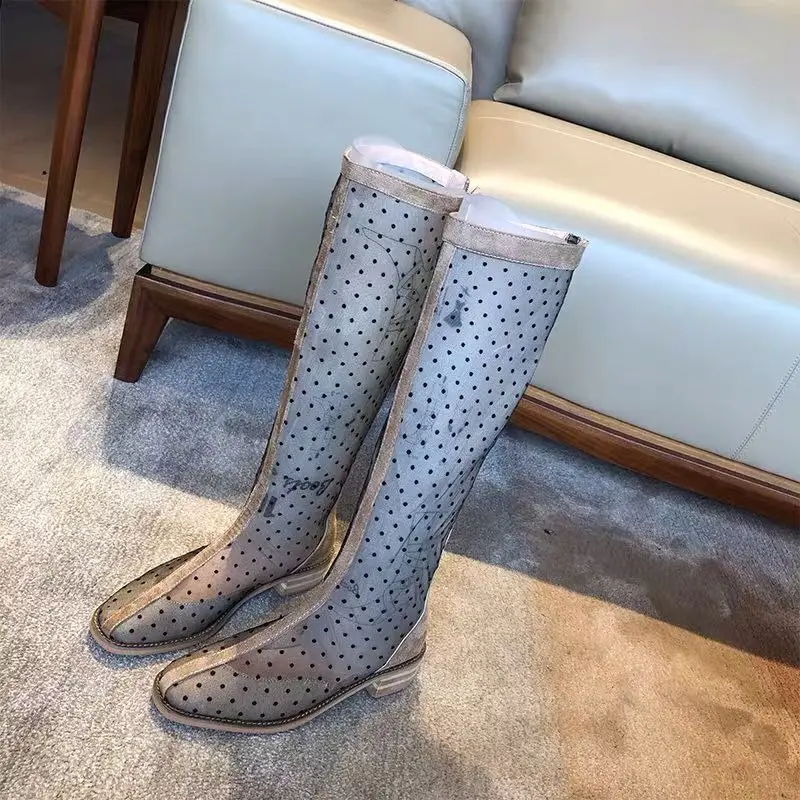 Женские сапоги на толстом каблуке до колена плюшевая и теплая обувь шнуровке