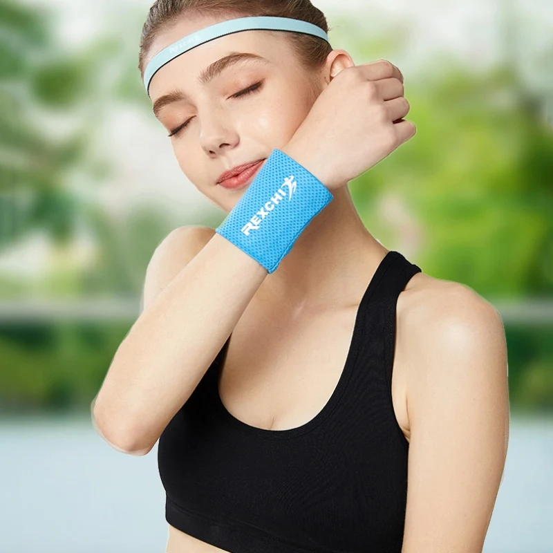 

1PC Sports Wrist Brace Support Breathable Ice Cooling Tennis Wristband Wrap Gym Yoga Volleyball Hand Sweat Band Accessory