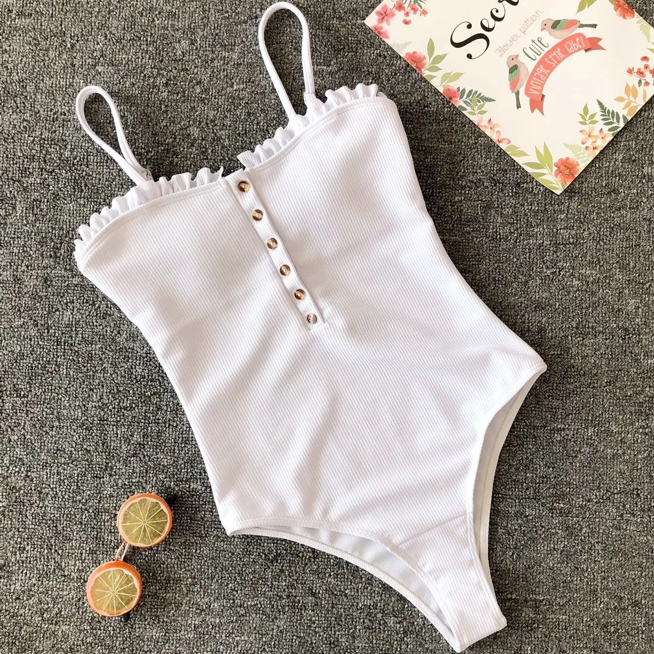 

Women One piece ruffles high waist bikini bodysuits buttons push up swimwear tendencia de mujer 2021 sexy bikini trajes de bano