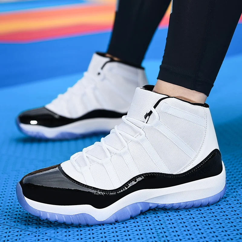 

Brand Mens Basketball Shoe Retro Sport Basketball Ankle Boots Training Shoes Size 36-45 Breathable Light Sneakers Women Fitness