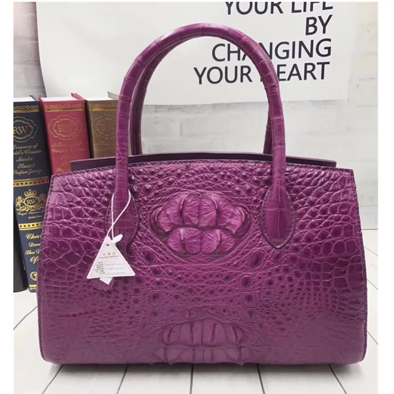 Классическая женская сумка из натуральной крокодиловой кожи с большой верхней