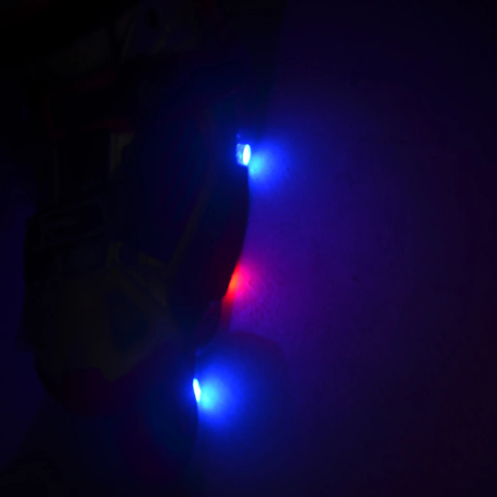 

New 4Pcs Flashing LED Lights for Roller Skate Skateboard Longboard Scooters