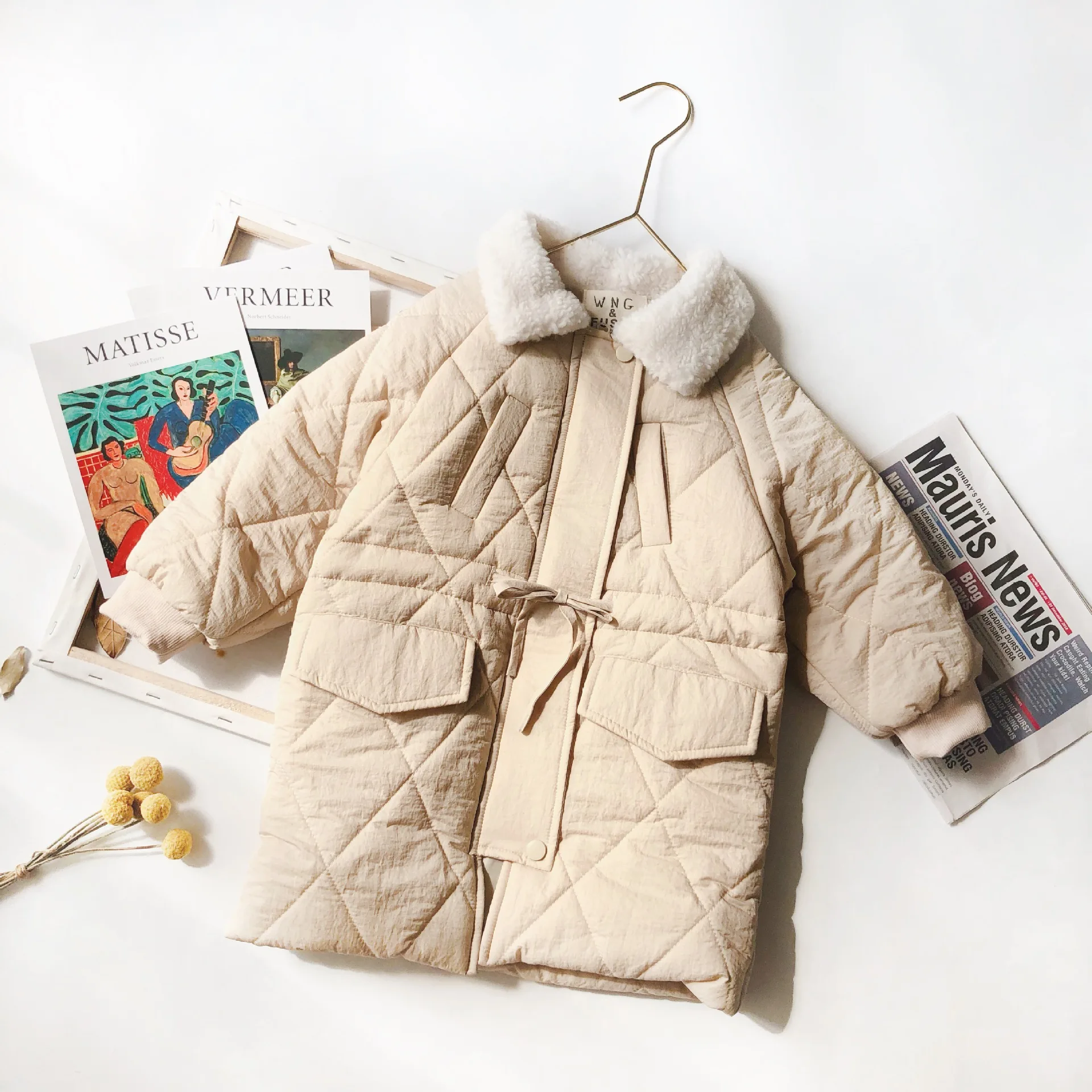 Новое поступление зимняя хлопковая однотонная утепленная длинная куртка в