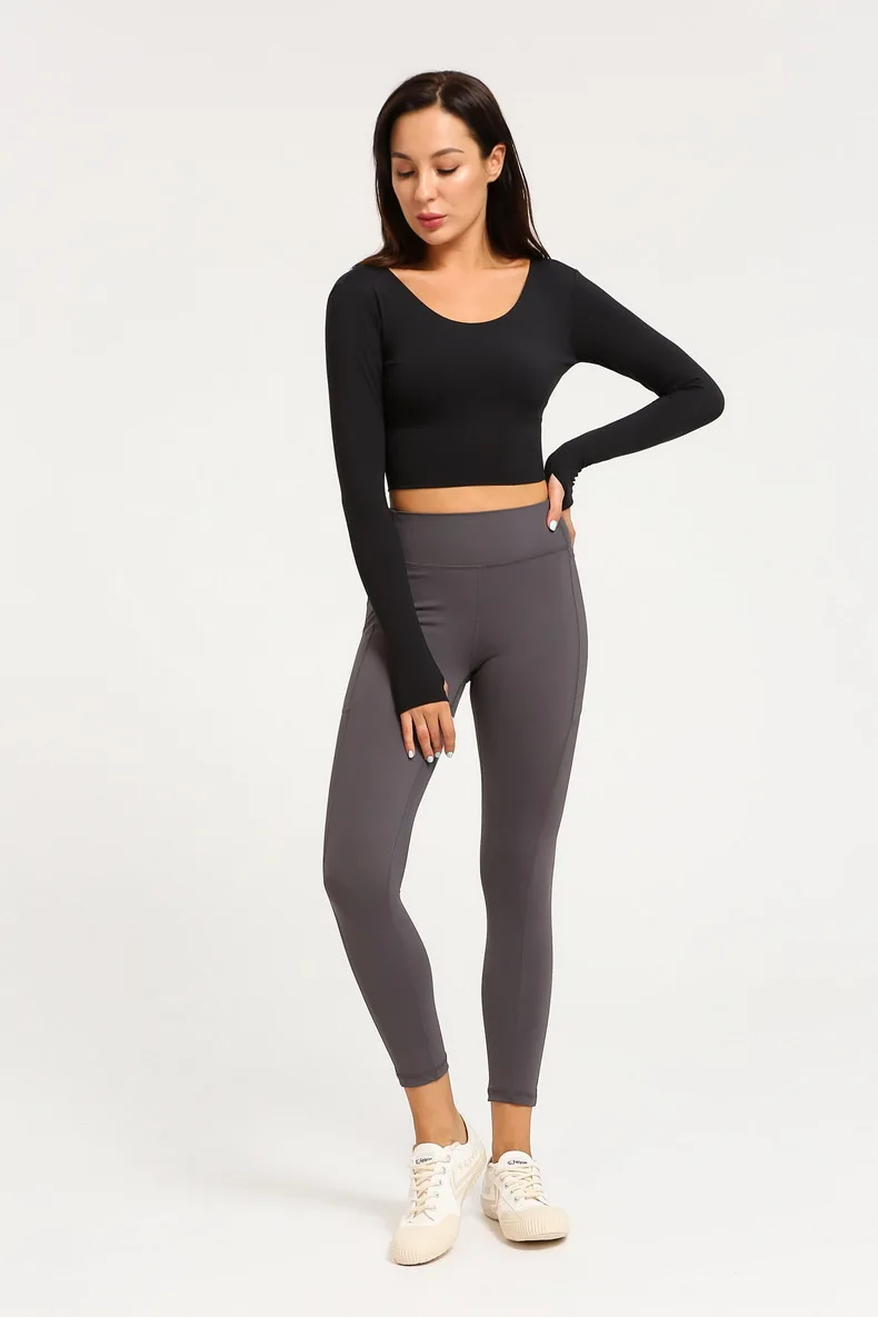 Сзади крест Slim Fit спортивные шорты для занятия йогой для женщин с длинным рукавом Плюс Размер Топы Тренировки Фитнес короткий Модный Топ стиль футболки