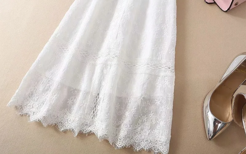 

Dress 2021 Luxury Spring Summer Designer Clothing Women Lace Patchwork Short Sleeve Mid-Calf Length Hollow Out Embroidery Dress