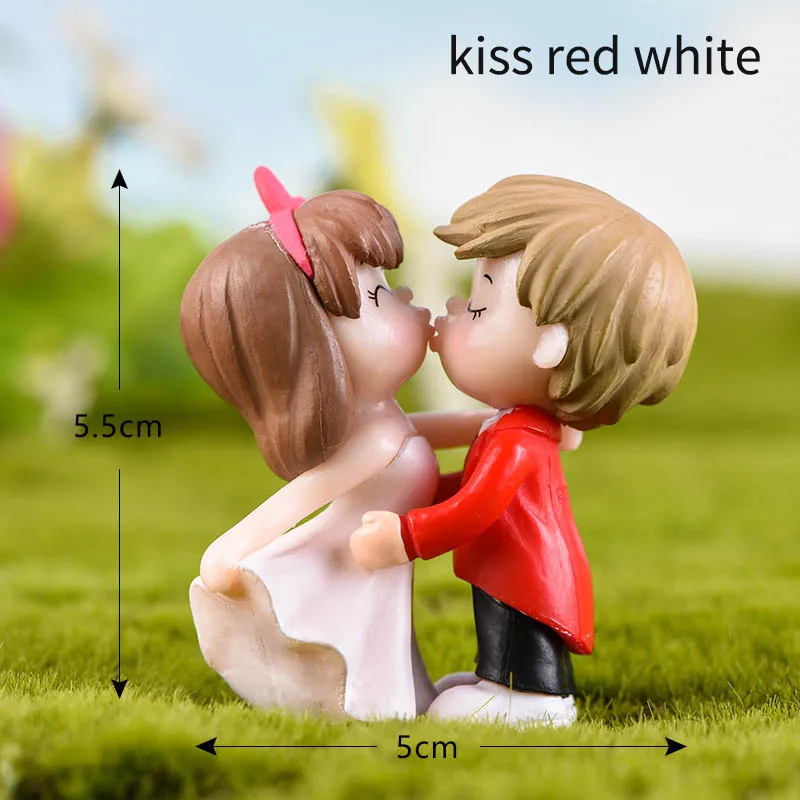 kiss red white 1 пара очаровательных влюбленных, пара фигурок, скульптура, сказочные миниатюры, сад, подарок на день Святого Валентина, изделия из смолы, свадебное украшение для дома - Цвет: kiss red white