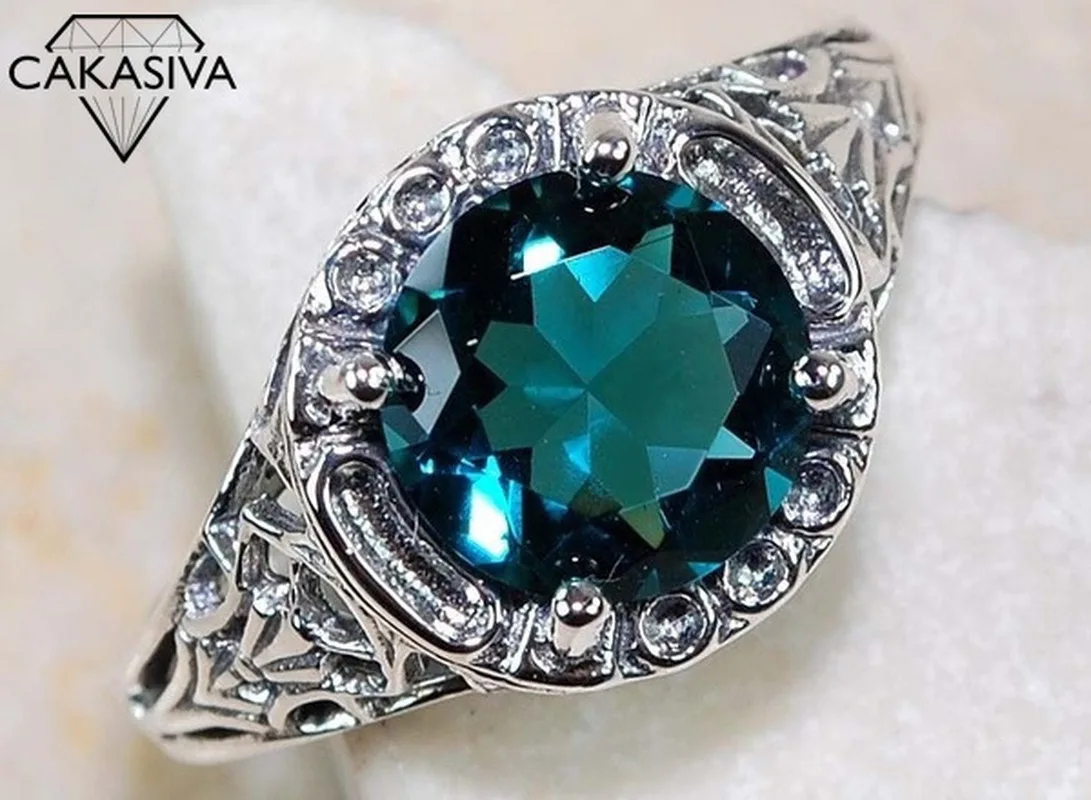 925 винтажное тайское серебро ажурный цветок кольцо AAA с зеленым Цирконом подарок