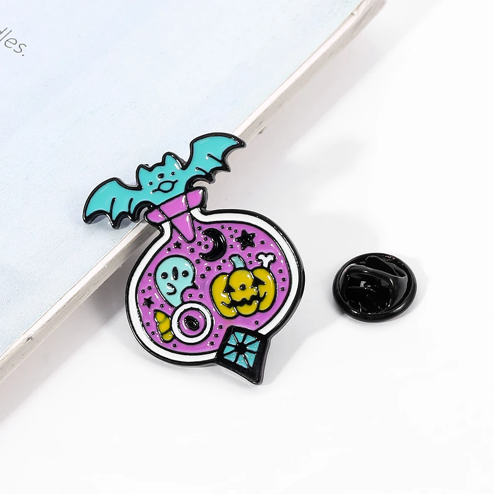 Волшебная брошь в виде бутылки для зелья на Хэллоуин призрачная летучая мышь