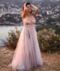 Элегантное вечернее платье с глубоким V-образным вырезом, роскошное пылезащитное розовое платье-трапеция без рукавов, на бретелях-спагетти, отделанный кристаллами тюль