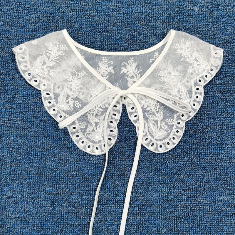 

LXAE Faux Collar Casual Romantic Embroidery Kawaii False Collar for Women Girls