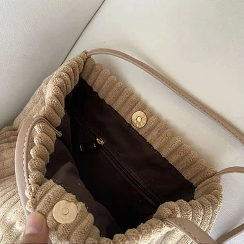 

Corduroy Bag Women Tote Shopping Bag Ladies Cotton Cloth Shoulder Bags Pleated Retro Corduroy Trendy Handbags Magnetic Buckle
