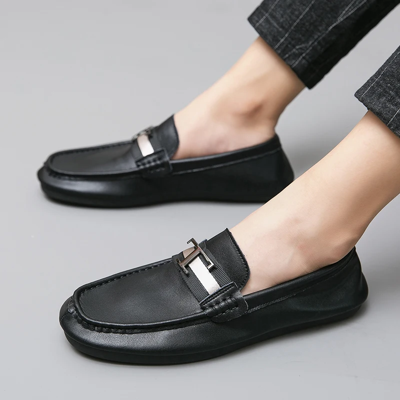 

2021 Men Loafers Driving Loafers Soft Casual Shoes Men Flats Men Shoes Genuine Leather Loafers Slip on Business Sneakers Dress
