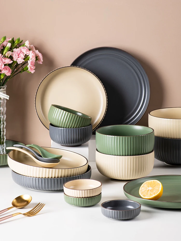 

Retro Striped Ceramic Matte Utesils Household Creative Dinnerware Set INS Soup Bowl Nordic Dinner Plate 12inch Oval Fish Dish