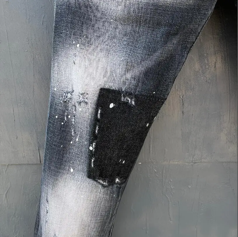 classic,Authentic DSQUARED2,Retro,Italian brand ,Women/Men Jeans,locomotive,Jogging jeans,DSQ055