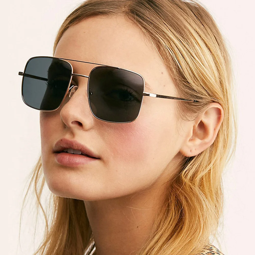

2021 Metal Thin Border Sunglasses Women Retro Oversized Square Sun Glasses Men Fashion Brand Designer Streetwear Eyewear UV400